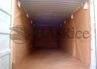 Pakistan white rice shipment loading 2